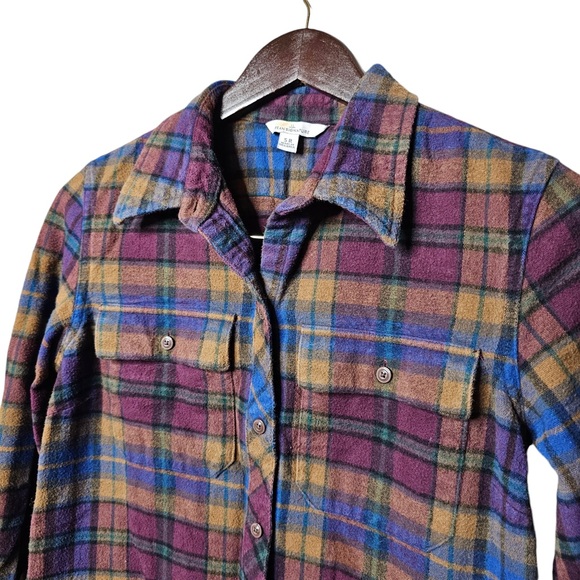 L.L. Bean Flannel - Women’s - Maroon - Plaid - Button Down - Casual - Pockets - Picture 3 of 6
